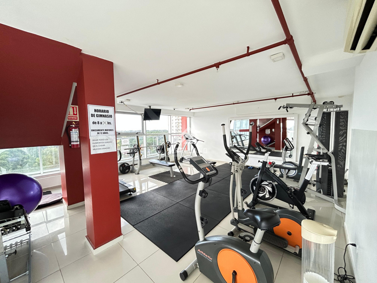 Apartamento ID.4693 - Venta apartamento 2 dormitorios punta del este edificio acapulco roosevelt parrillero propio