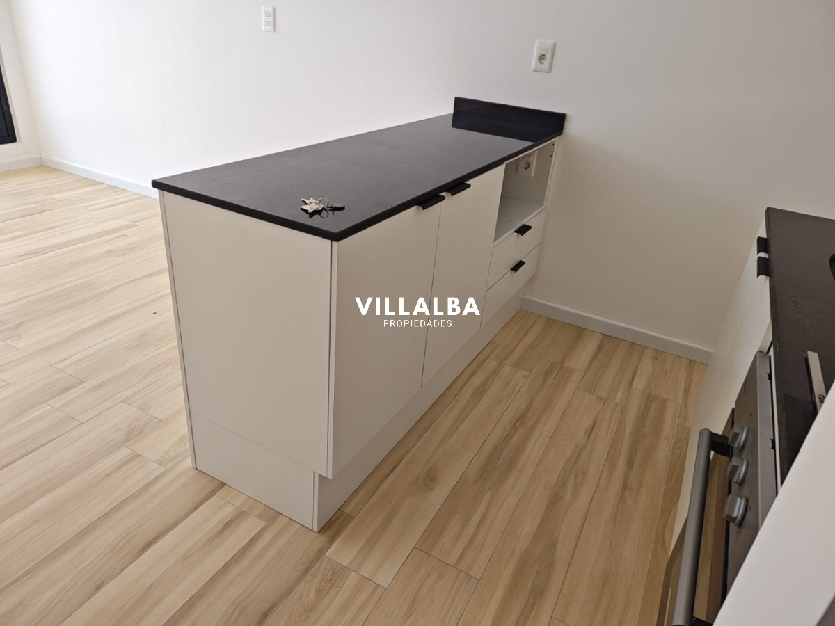 Apartamento ID.4044 - Venta apartamento un dormitorio Punta Del Este playa Mansa parrillero propio edificio Genova