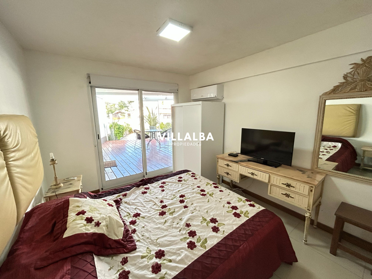 Apartamento ID.3554 - Venta apartamento un dormitorio punta del este edificio Ten Mansa vista al mar