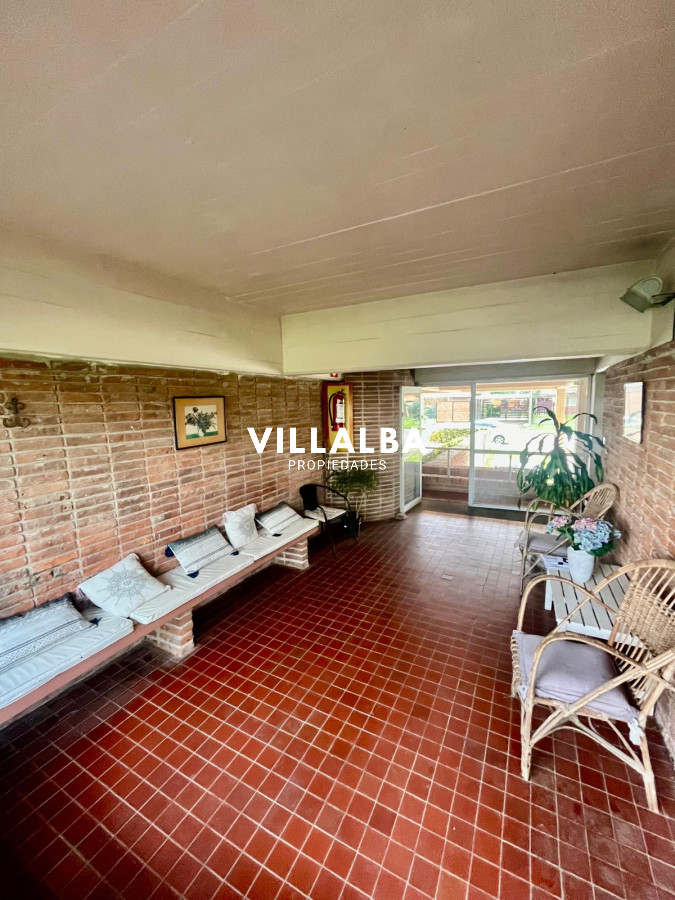 Apartamento ID.3741 - Venta apartamento dos dormitorios punta del este Aidy Grill edificio el Arenal 