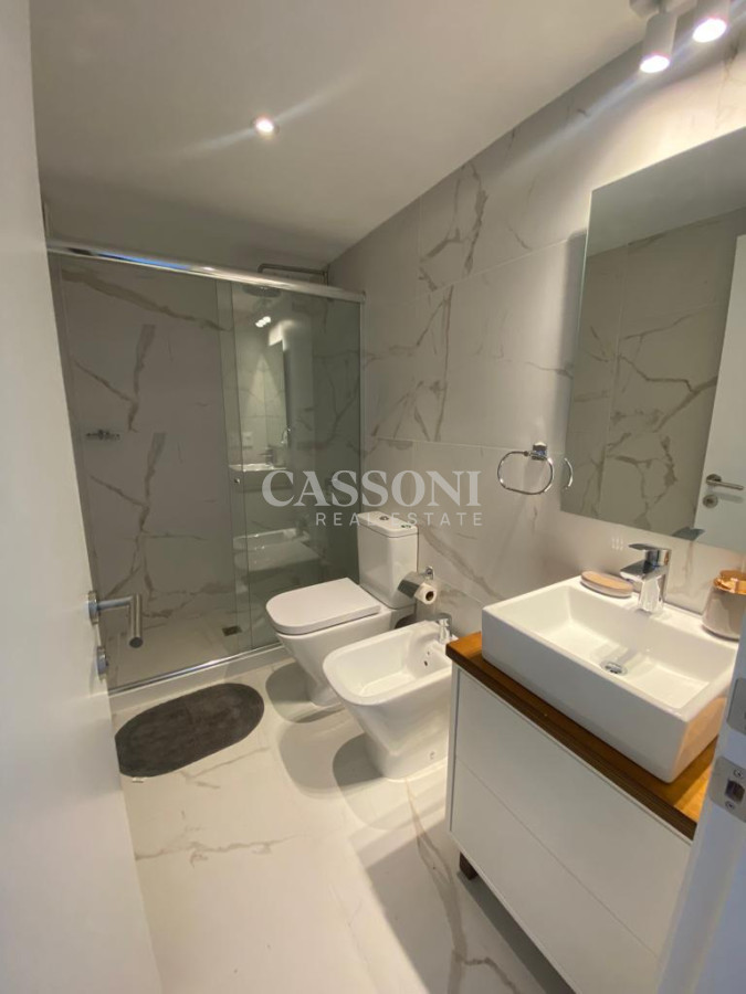 Apartamento ID.2220 - Apartamento en venta, 2 dormitorios en Punta del Este 