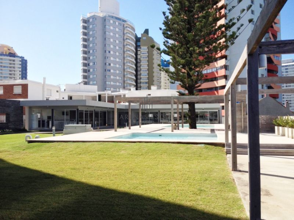 Apartamento ID.2545 - Apartamento en venta Playa Brava 2 dormitorios