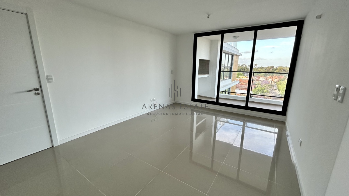 Apartamento ID.2607 - Apartamento de 2 dormitorios en venta Punta Del Este