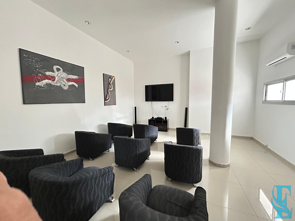 Apartamento ID.685 - Venta apartamento dos dormitorios punta del este edificio acapulco roosevelt parrillero propio