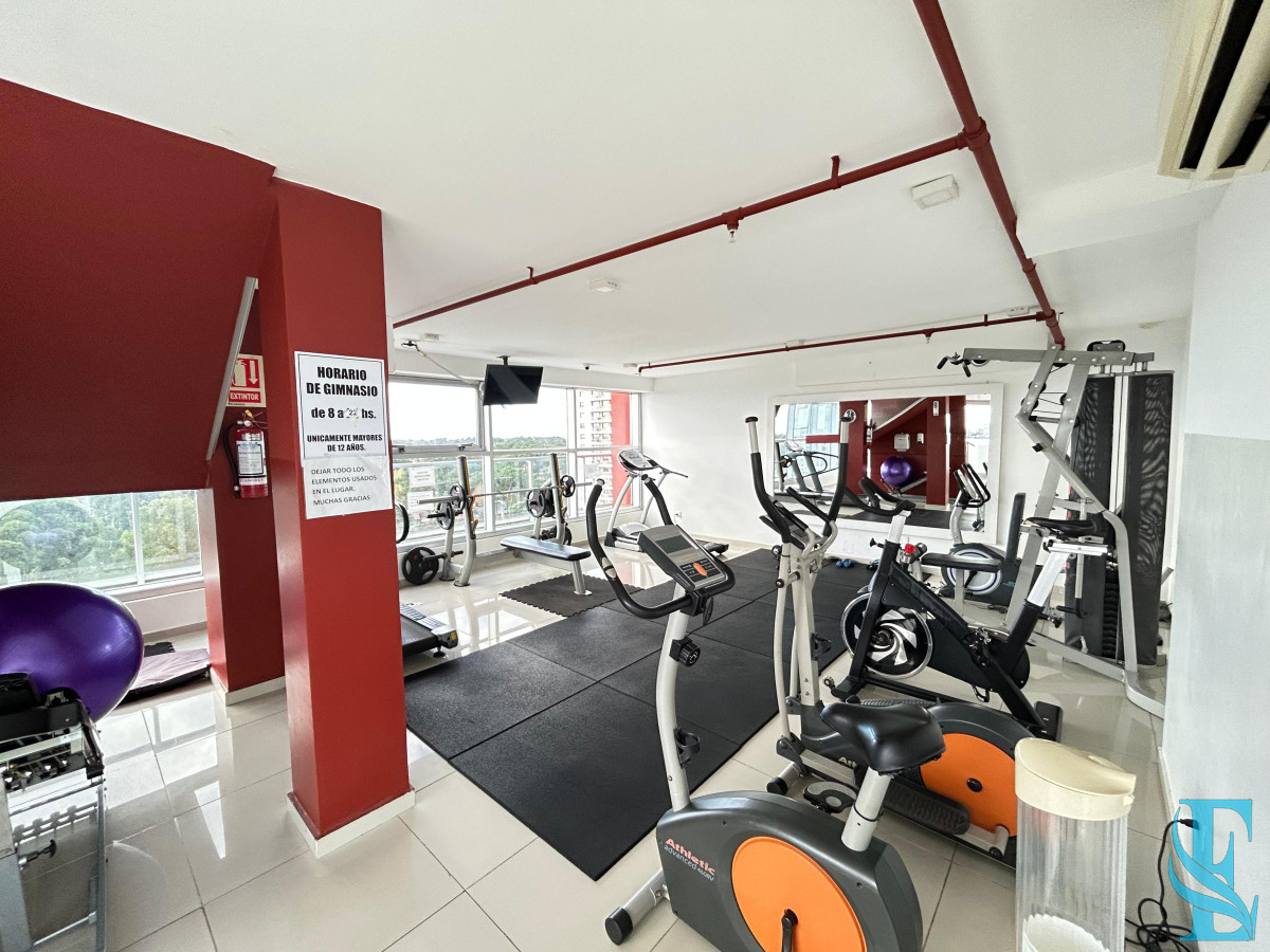 Apartamento ID.685 - Venta apartamento dos dormitorios punta del este edificio acapulco roosevelt parrillero propio