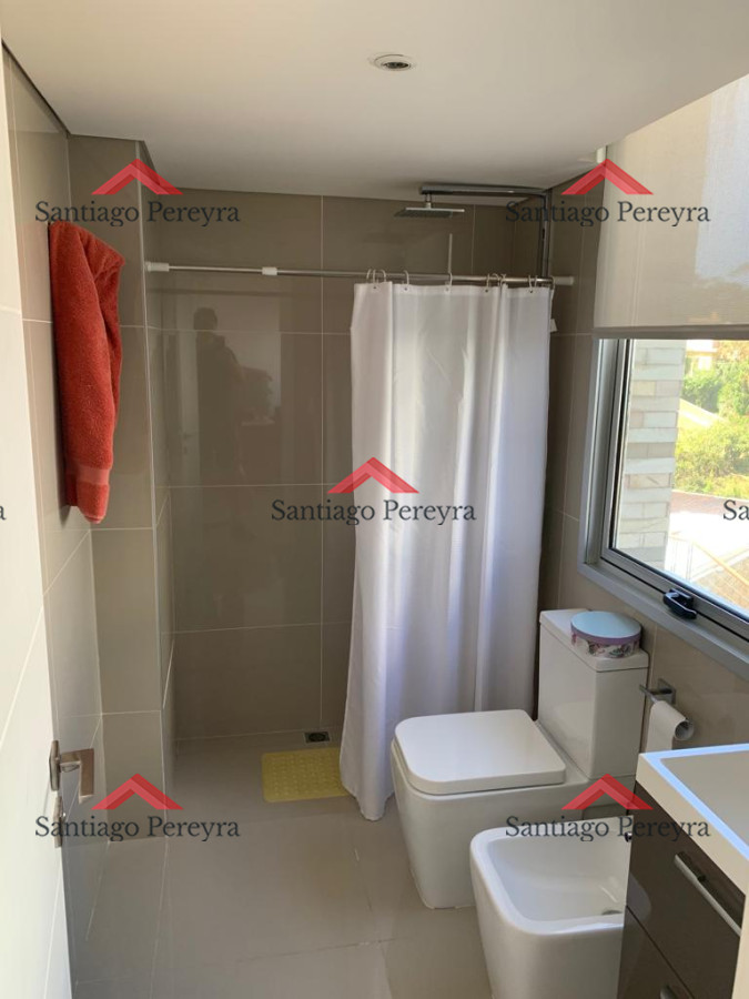 Apartamento ID.16359 - Apartamento en venta Playa Mansa 3 dormitorios