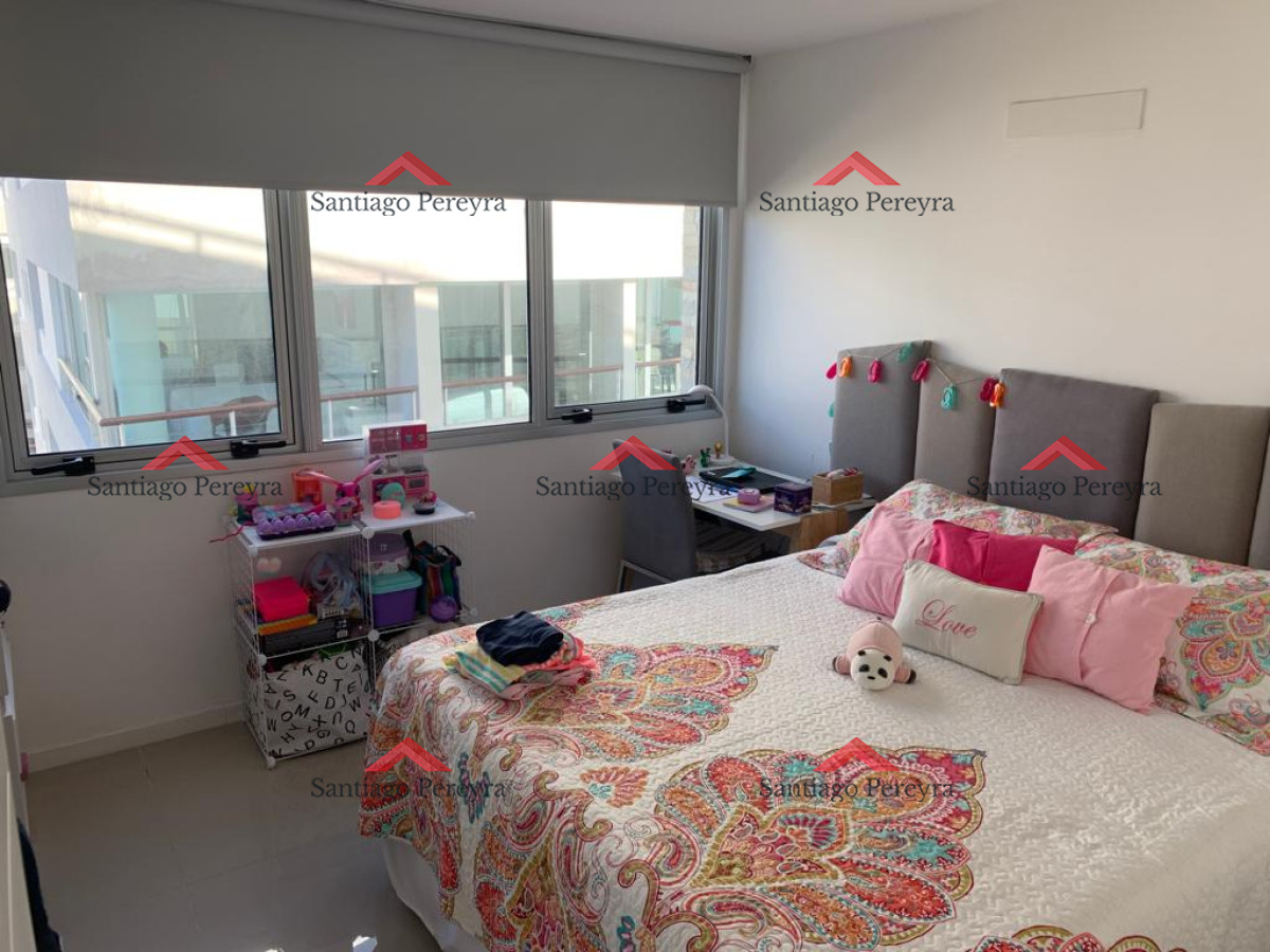 Apartamento ID.16359 - Apartamento en venta Playa Mansa 3 dormitorios