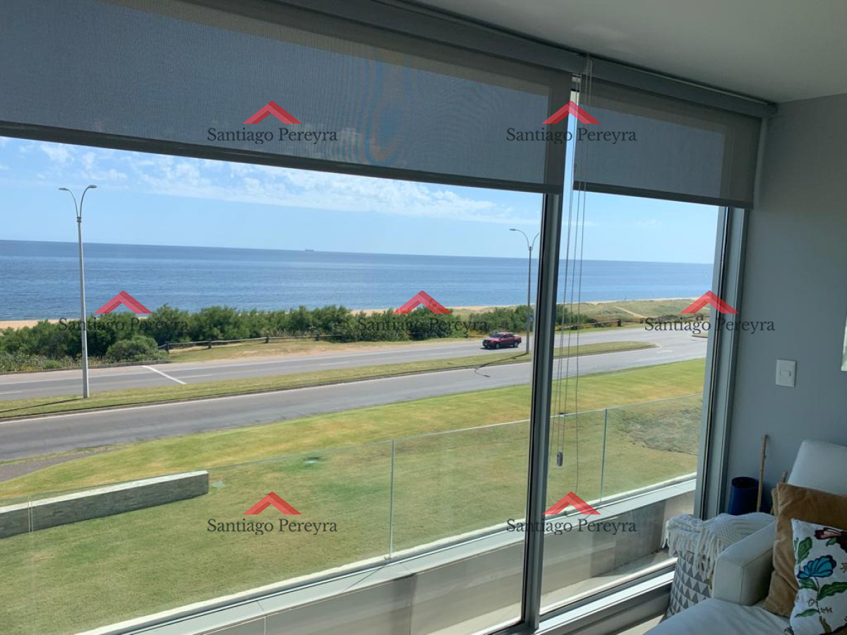 Apartamento ID.16359 - Apartamento en venta Playa Mansa 3 dormitorios