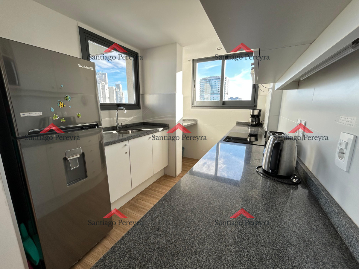 Apartamento ID.16766 - Venta apartamento dos dormitorios punta del este playa brava edificio siglo sol ii