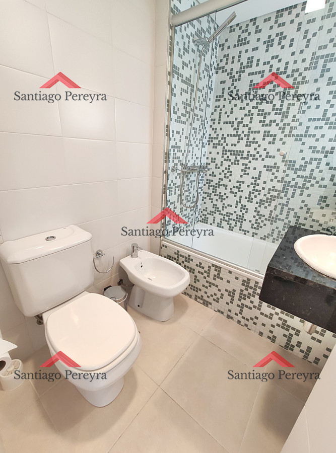 Apartamento ID.16501 - Venta apartamento tres dormitorios a pasos de hotel Enjoy 