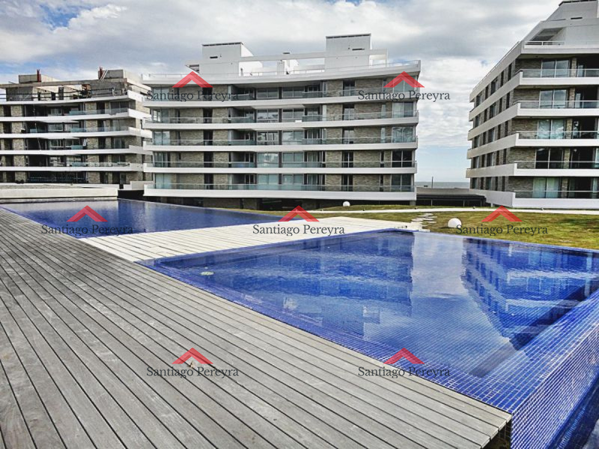Apartamento ID.16359 - Apartamento en venta Playa Mansa 3 dormitorios