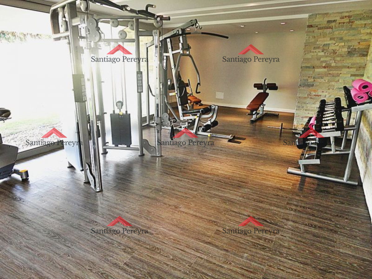 Apartamento ID.16359 - Apartamento en venta Playa Mansa 3 dormitorios