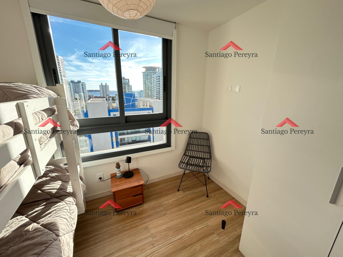 Apartamento ID.16766 - Venta apartamento dos dormitorios punta del este playa brava edificio siglo sol ii