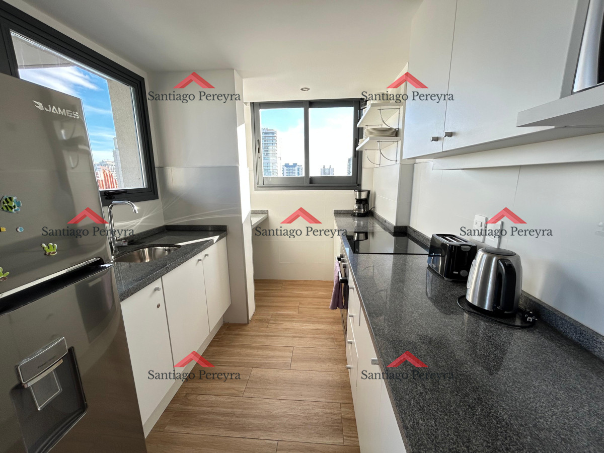 Apartamento ID.16766 - Venta apartamento dos dormitorios punta del este playa brava edificio siglo sol ii