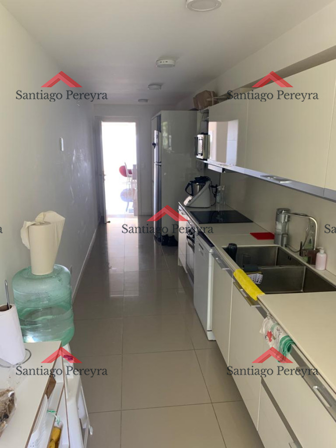 Apartamento ID.16359 - Apartamento en venta Playa Mansa 3 dormitorios
