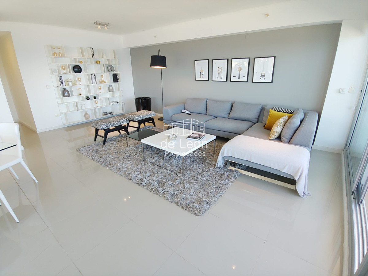 Apartamento ID.15033 - Departamento Penthouse 3 dormitorios + dependencia en venta Playa Brava 