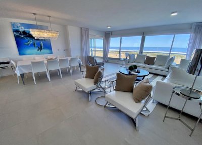 Departamento 3 dormitorios en venta en Punta del Este Playa Brava