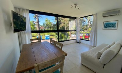 Departamento en venta 2 dormitorios Punta del Este, Shopping