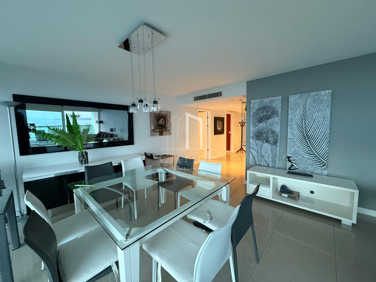 Apartamento ID.1995 - APARTAMENTO EN ALQUILER CON VISTA A ISLA GORRITI TORRE AQUARELA PUNTA DEL ESTE 3 DORMITORIOS EN SUITE + DEPENDENCIA