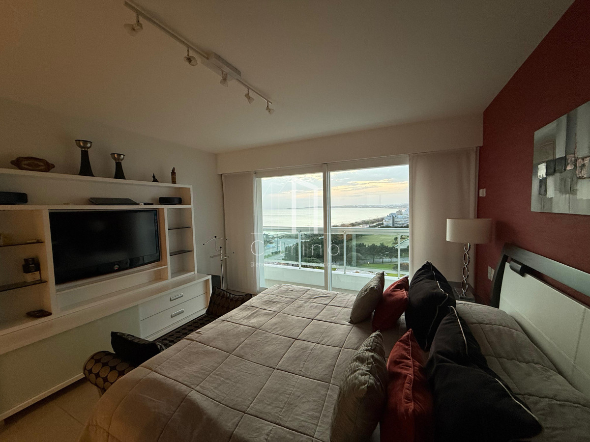 Apartamento ID.1995 - APARTAMENTO EN ALQUILER CON VISTA A ISLA GORRITI TORRE AQUARELA PUNTA DEL ESTE 3 DORMITORIOS EN SUITE + DEPENDENCIA