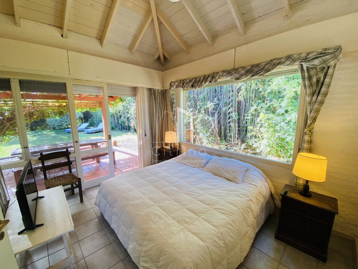 Casa ID.1033 - Casa en venta en Punta del Este, barrio privado, barrio cerrado La Arbolada