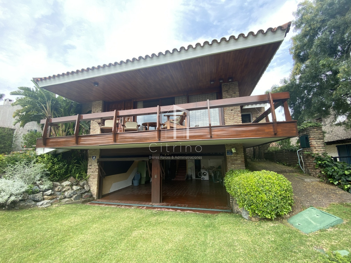 Casa ID.1034 - Casa en Punta del Este, Mansa