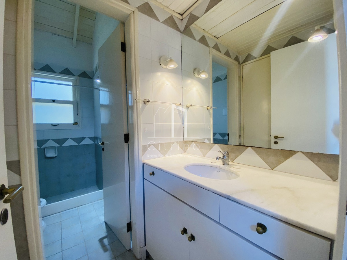 Casa ID.1033 - Casa en venta en Punta del Este, barrio privado, barrio cerrado La Arbolada