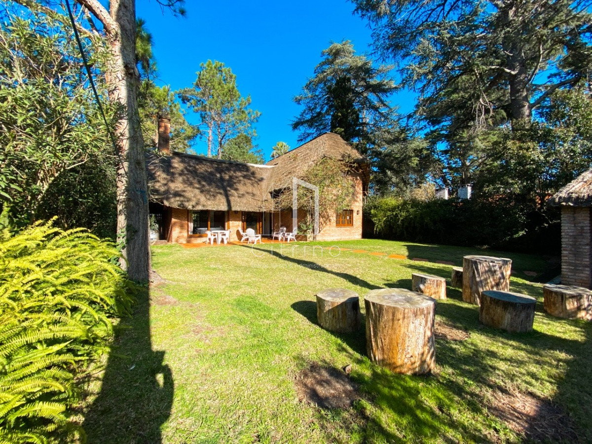 Casa ID.1703 - Casa en Punta del Este, Cantegril