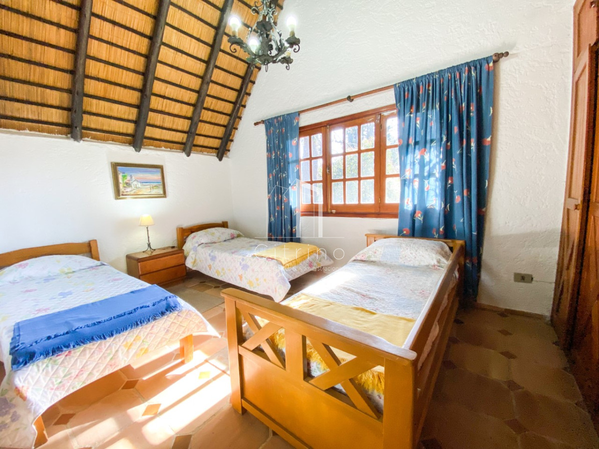 Casa ID.1703 - Casa en Punta del Este, Cantegril