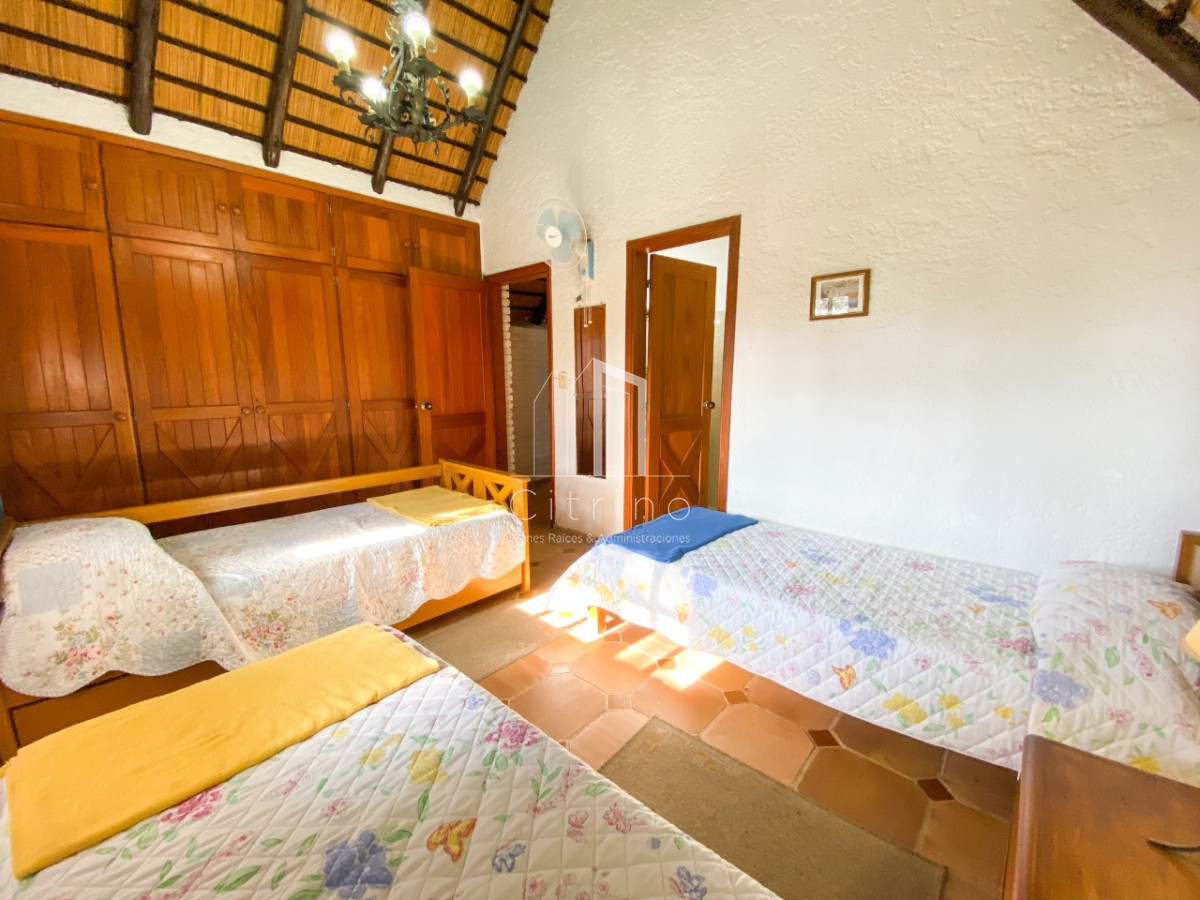 Casa ID.1703 - Casa en Punta del Este, Cantegril
