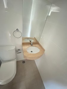 Venta apartamento tres dormitorios punta del este aidy grill vista al mar - BYH6049A