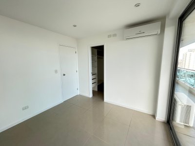 Venta apartamento tres dormitorios punta del este aidy grill vista al mar - BYH6049A