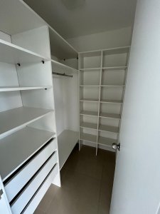 Venta apartamento tres dormitorios punta del este aidy grill vista al mar - BYH6049A