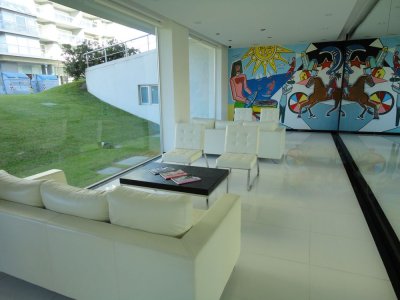 Venta apartamento tres dormitorios punta del este aidy grill vista al mar - BYH6049A