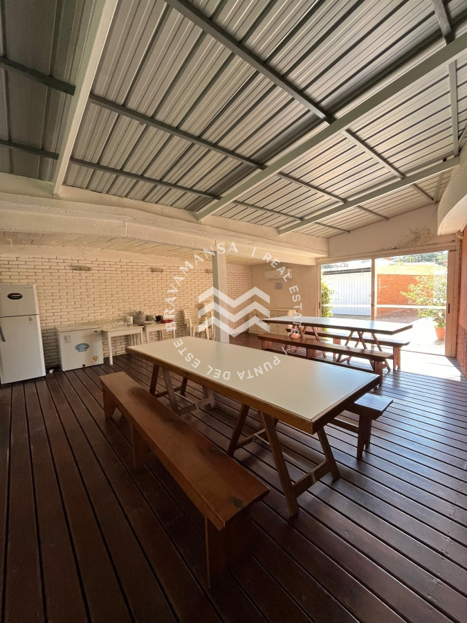 Apartamento ID.277 - Apartamento de 2 dormitorios en venta Punta del Este