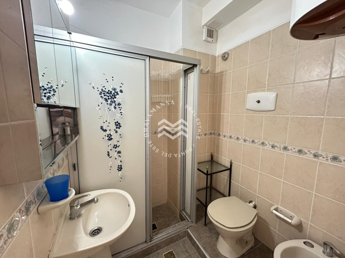 Apartamento ID.277 - Apartamento de 2 dormitorios en venta Punta del Este