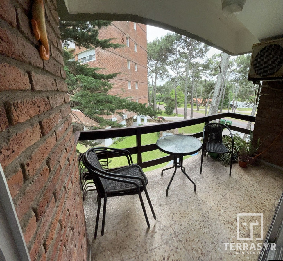 Apartamento ID.630 - Apartamento en Arcobaleno Pharos 2 dormitorios