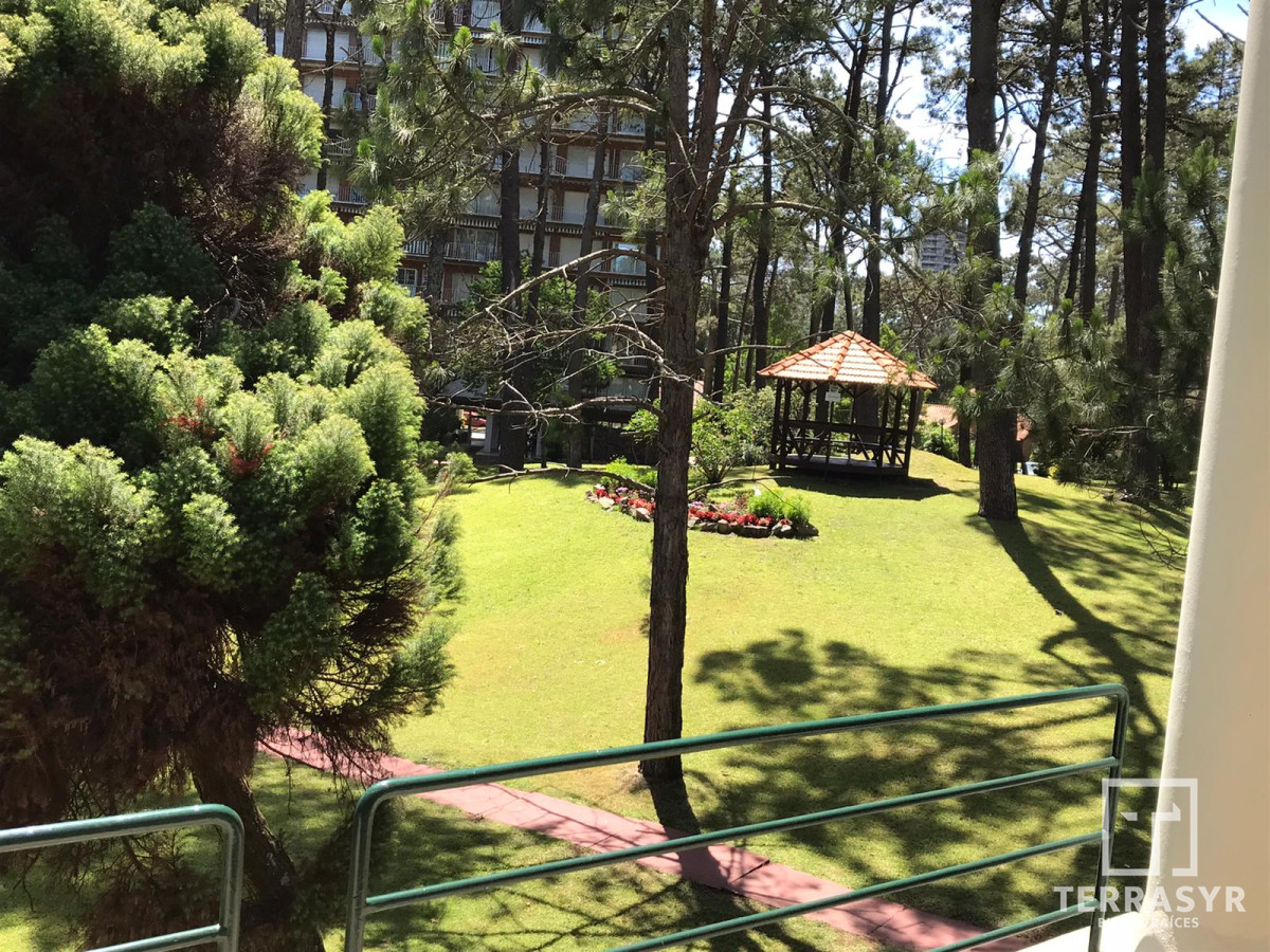 Apartamento ID.630 - Apartamento en Arcobaleno Pharos 2 dormitorios