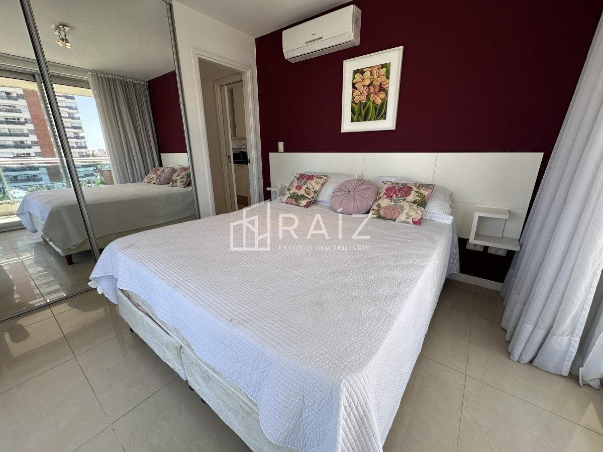 Apartamento ID.10956 - Venta apartamento 1 dormitorio Punta del Este edificio Sol y Luna 2