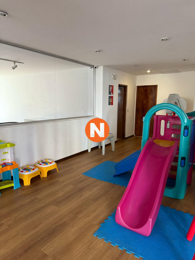 Apartamento Ref.225216 - APARTAMENTO 2 DORMITORIOS EN PUNTA DEL ESTE EN VENTA A PASOS DEL MAR