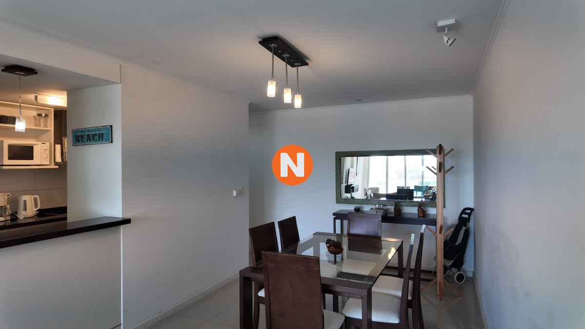 Apartamento Ref.225197 - Venta apartamento dos dormitorios Punta del Este Playa Brava edificio Wind Tower