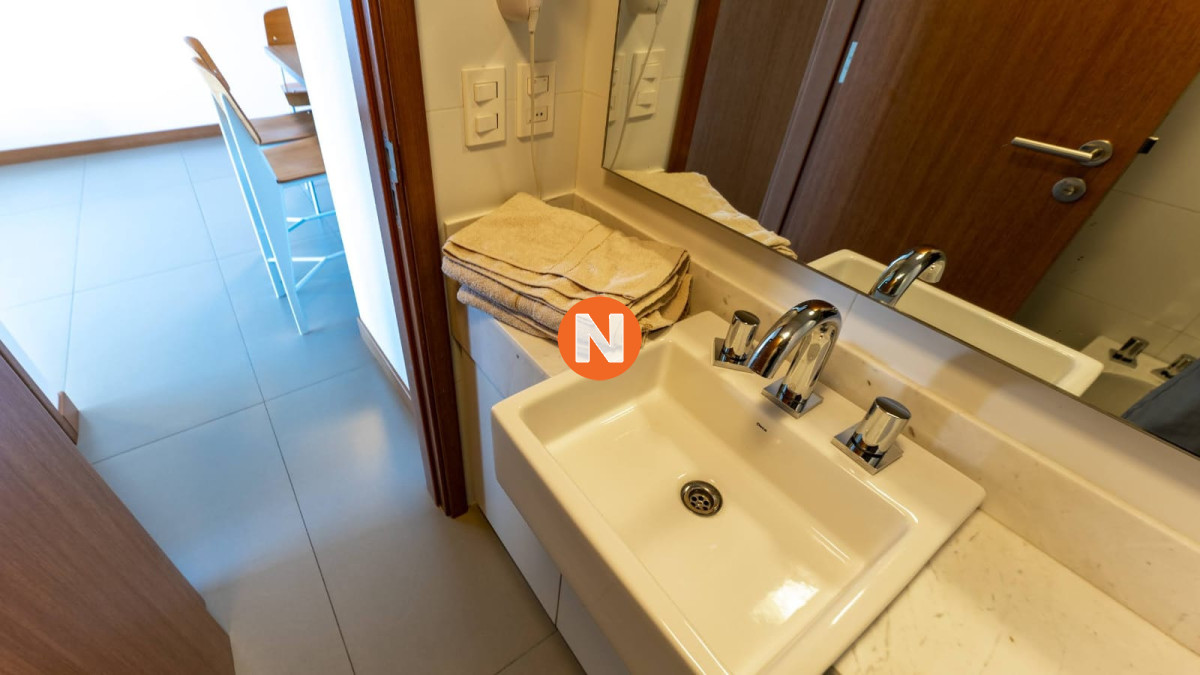 Apartamento Ref.225190 - Venta apartamento un dormitorio Punta del este playa Mansa primera linea