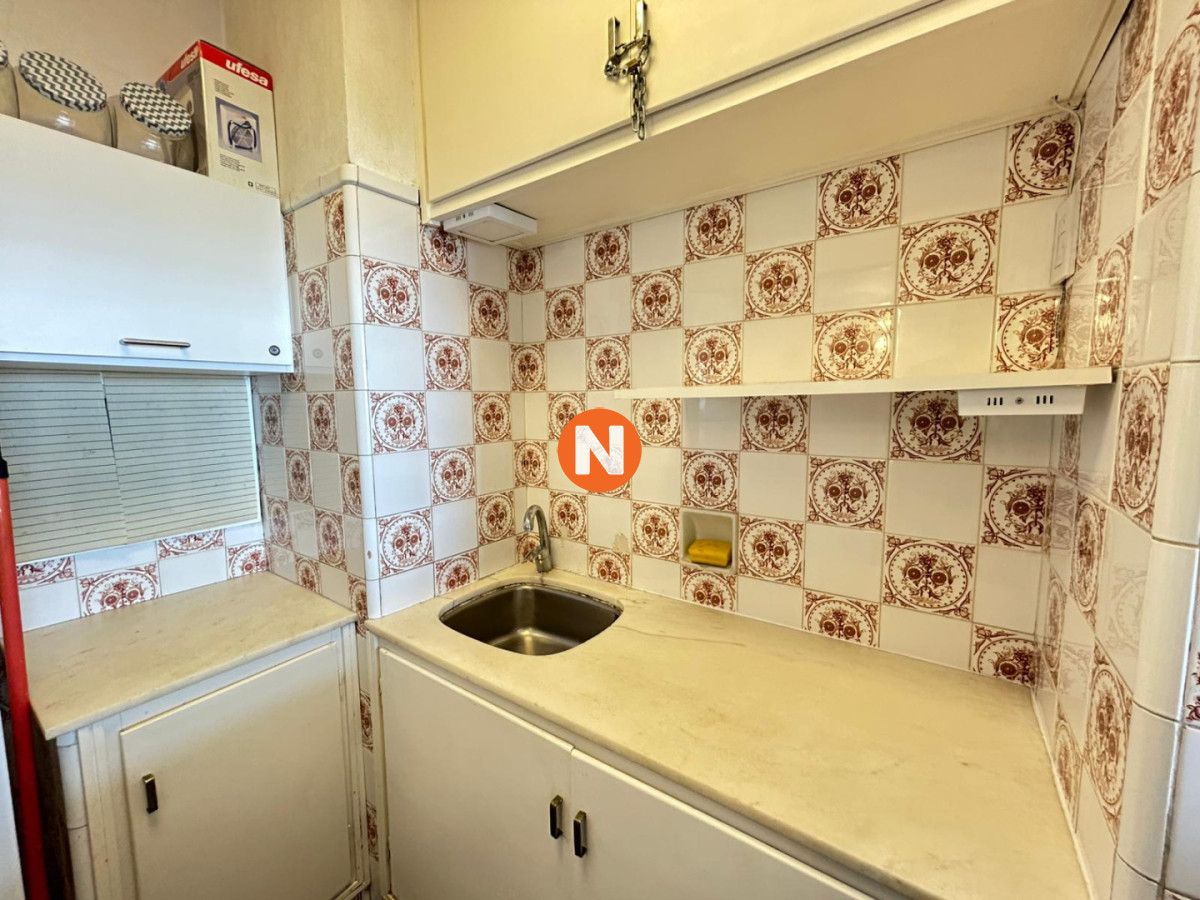 Apartamento Ref.225189 - Venta apartamento un dormitorio Punta del este playa Brava edificio Marenostrum vista al mar