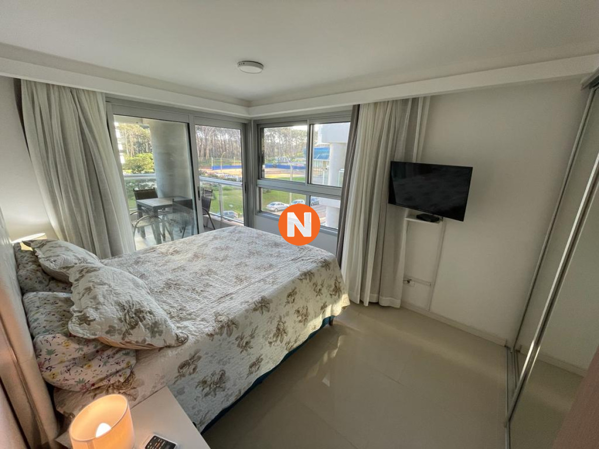 Apartamento Ref.225211 - Venta apartamento un dormitorio Punta del este Brava edificio Look Brava