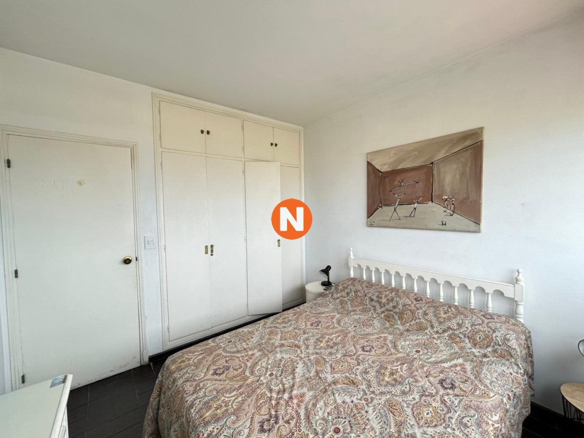 Apartamento Ref.225189 - Venta apartamento un dormitorio Punta del este playa Brava edificio Marenostrum vista al mar