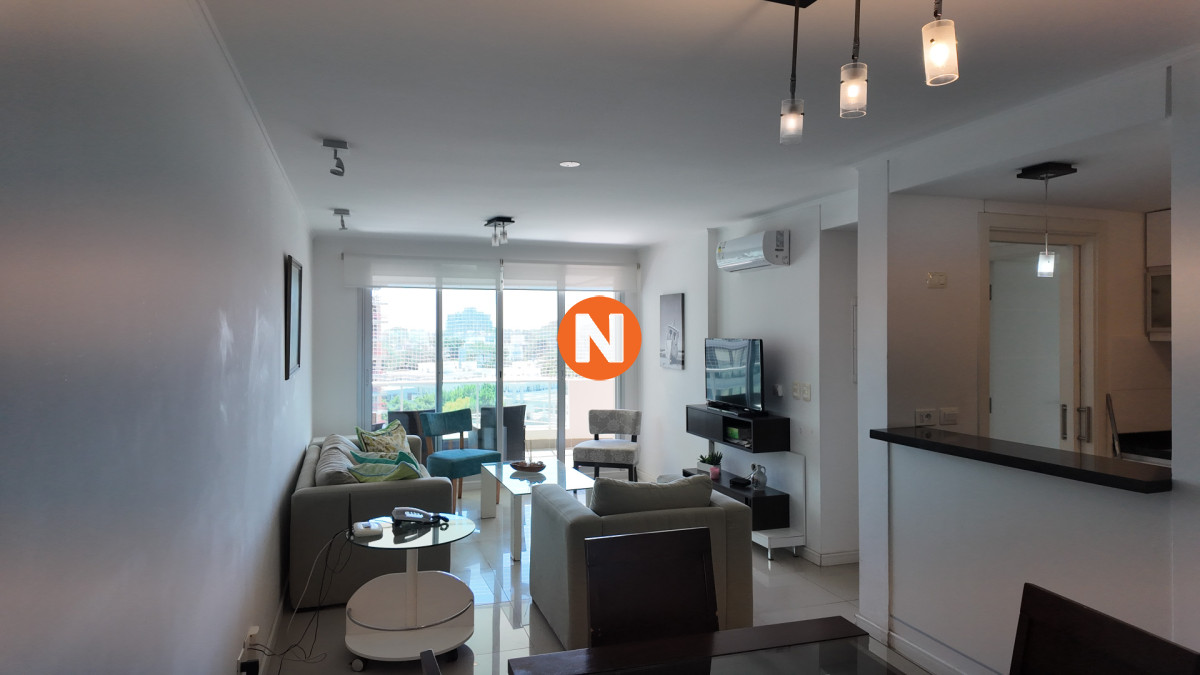 Apartamento Ref.225197 - Venta apartamento dos dormitorios Punta del Este Playa Brava edificio Wind Tower