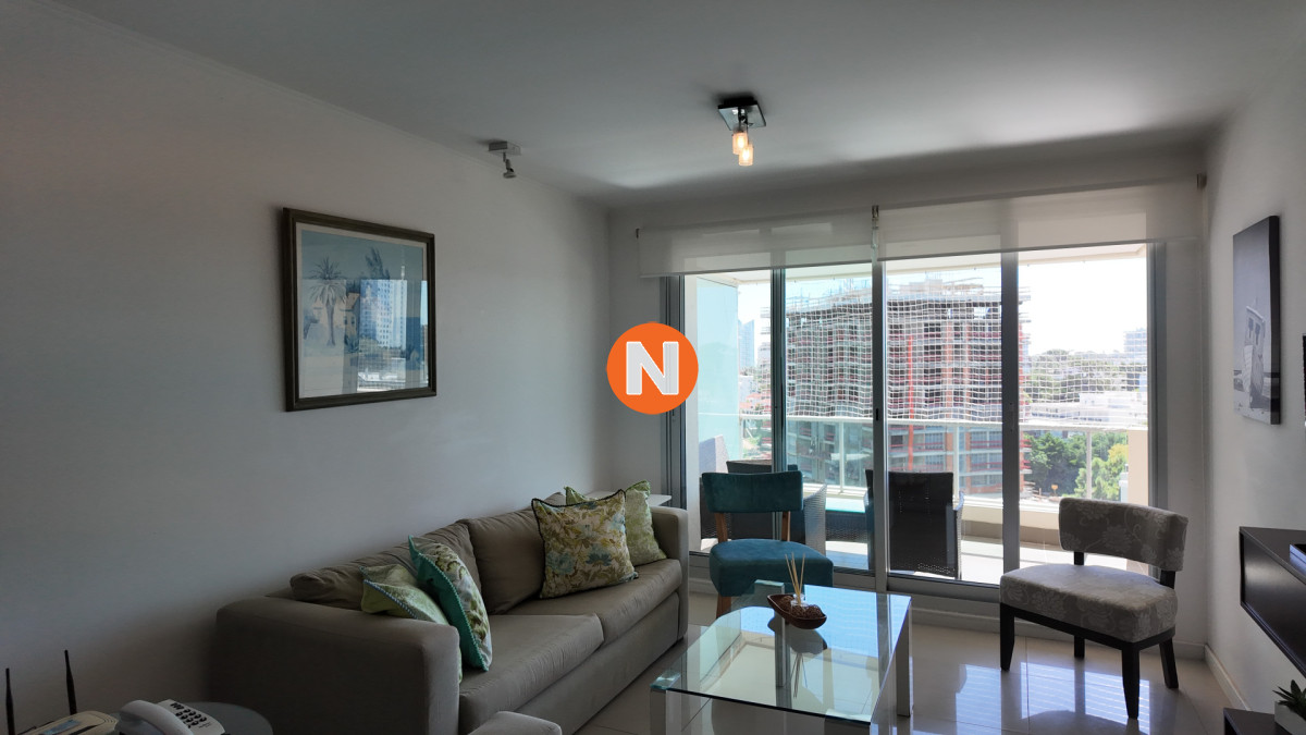 Apartamento Ref.225197 - Venta apartamento dos dormitorios Punta del Este Playa Brava edificio Wind Tower