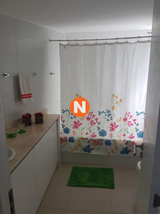 Apartamento Ref.225194 - Venta apartamento un dormitorio Punta del este Aidy grill edificio Botavara