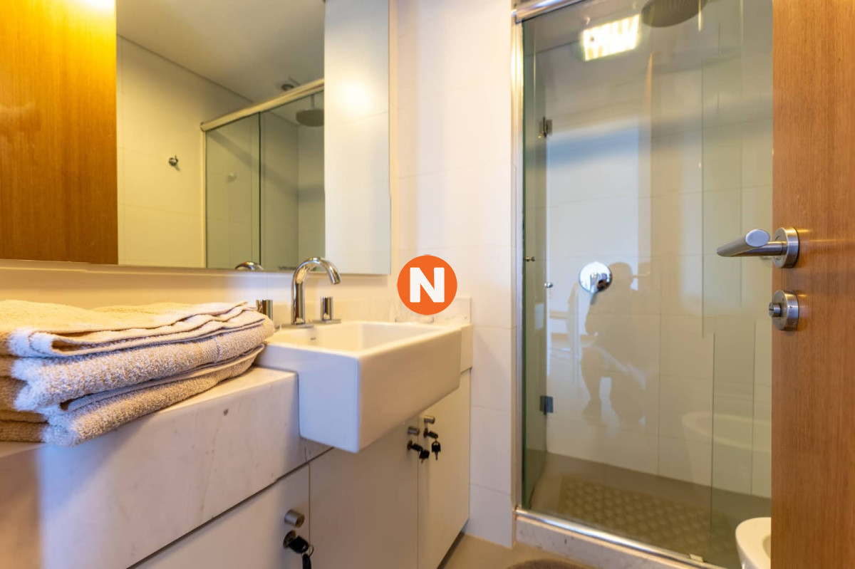 Apartamento Ref.225190 - Venta apartamento un dormitorio Punta del este playa Mansa primera linea