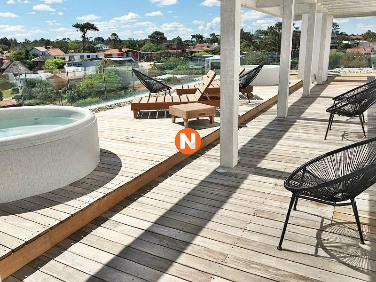 Apartamento Ref.225205 - Apartamento en venta Playa Mansa 2 dormitorios